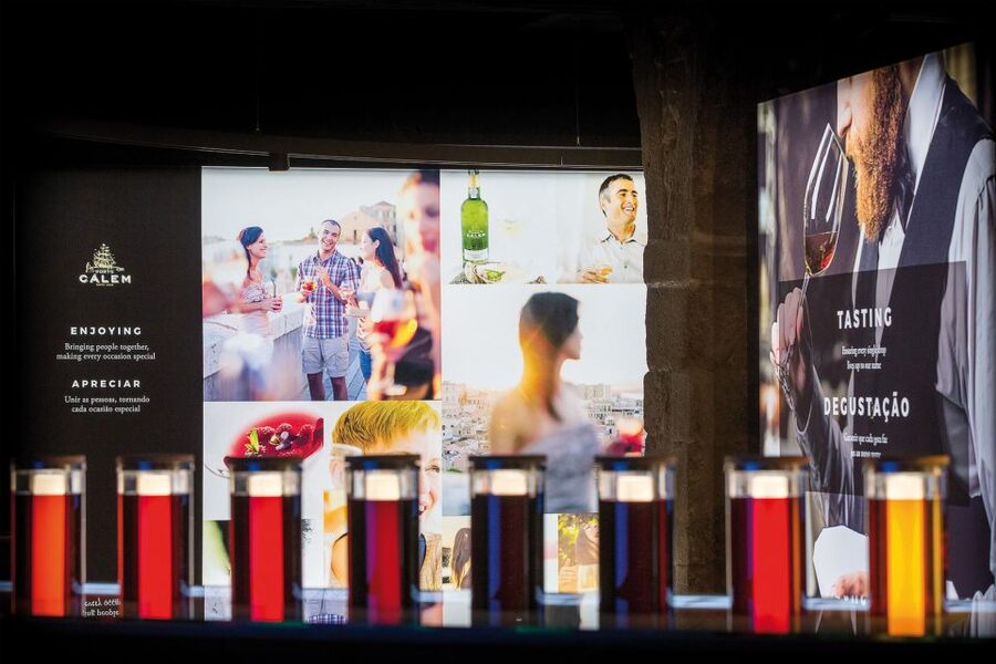 Porto: Cálem Cellar Tour, Interactive Museum & Wine Tasting - Starting with the 15-minute interactive museum