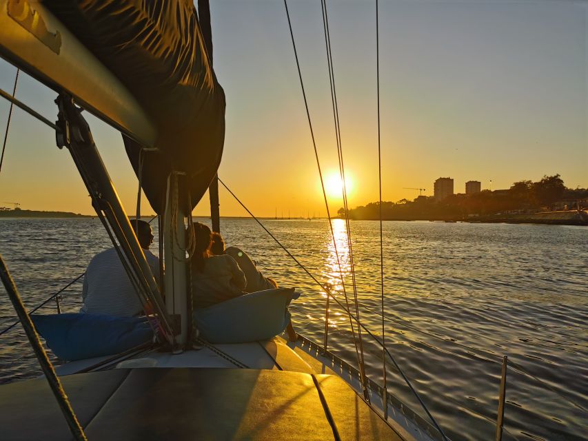 Porto: Charming Sailboat Cruise with Port Wine,Sunset Option - Why this cruise is a good way to see Porto