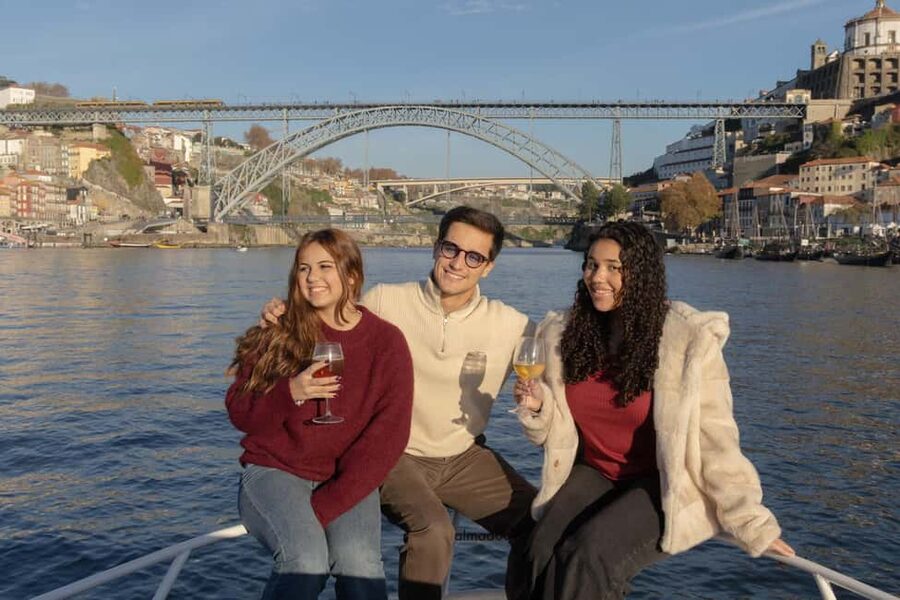 Porto: Douro Cruise, 6 Bridges & 4 Port Wines (Max 7) - Why this Douro cruise feels different
