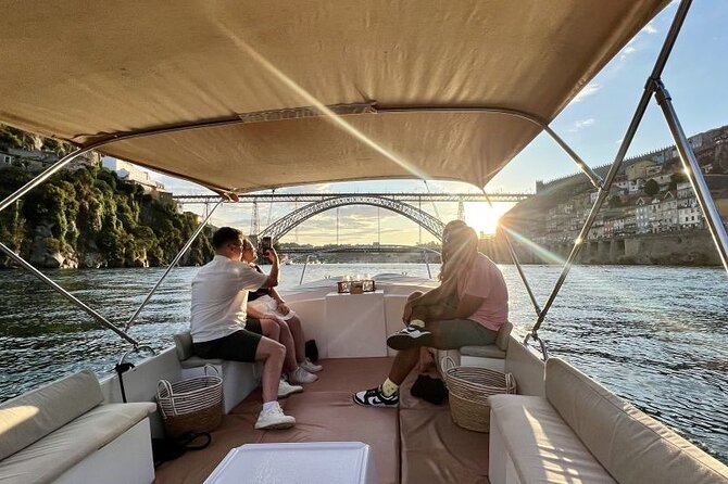 Porto: Douro River Boat Cruise with Port Wine and Snacks - What makes this Douro cruise worth your two hours