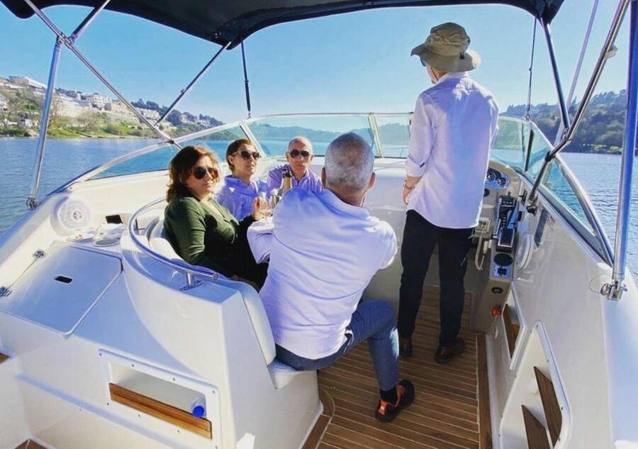 Porto: Douro River Boat Tour w/ Portuguese Wines & Tasting - Vinho verde, Port, and the food served on board