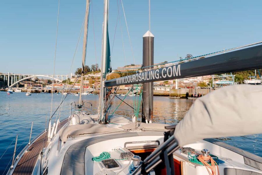 Porto: Douro River Boat Tour with Wine Tasting - Portuguese wine, snacks, and a calm onboard mood