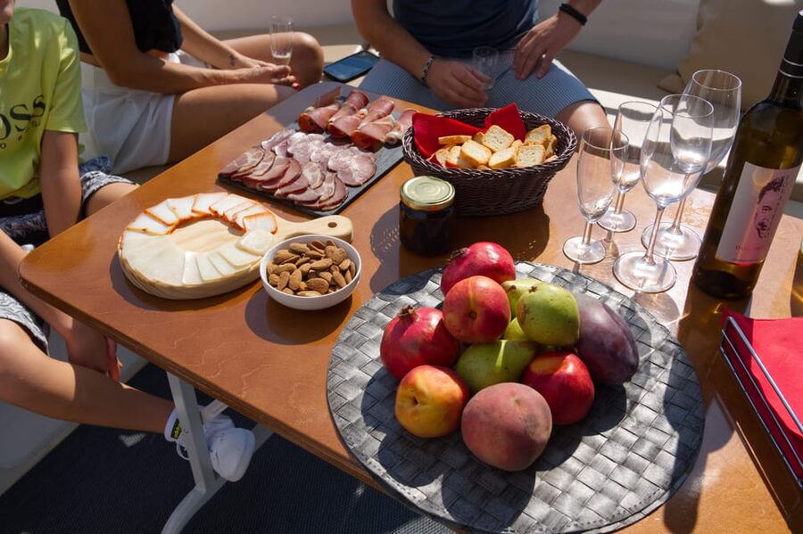 Porto: Douro Valley & Amarante Wine, Food & River Tour - Leaving Porto in a comfortable minivan
