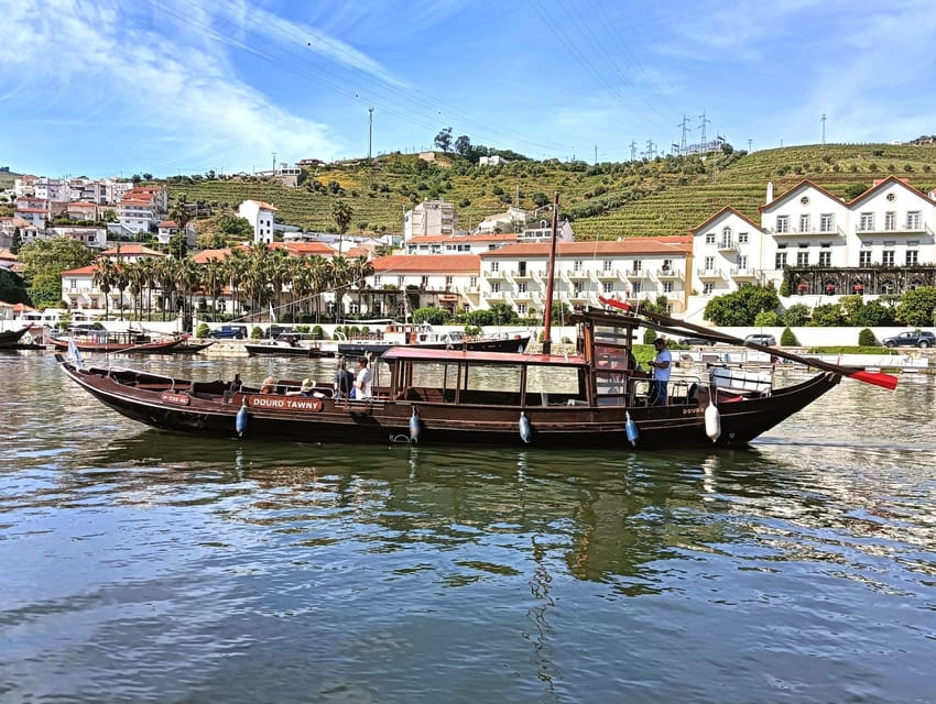 Porto: Douro Valley Tour with 2 Wineries, Lunch and Cruise - Why the Douro Valley deserves a full day