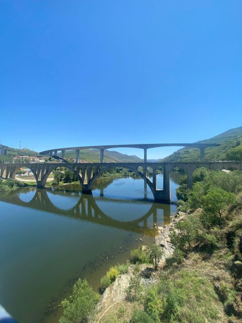 Porto: Douro Valley Tour with 2 Wineries, Lunch and Cruise - Should you book it?
