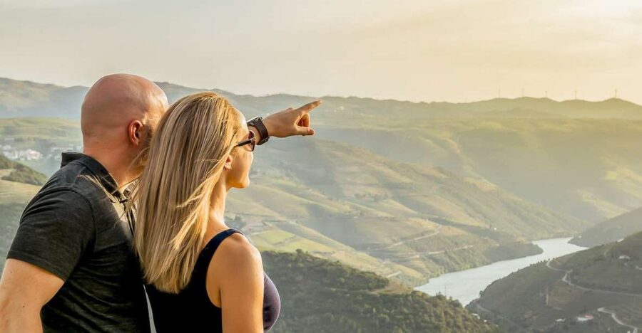 Porto: Douro Valley Tour with Wine Tasting, Cruise and Lunch - Why this Douro Valley day trip works from Porto
