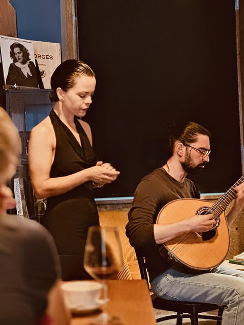 Porto: Fado Live Music, Wine & Cultural Introduction - Who should book this Fado experience