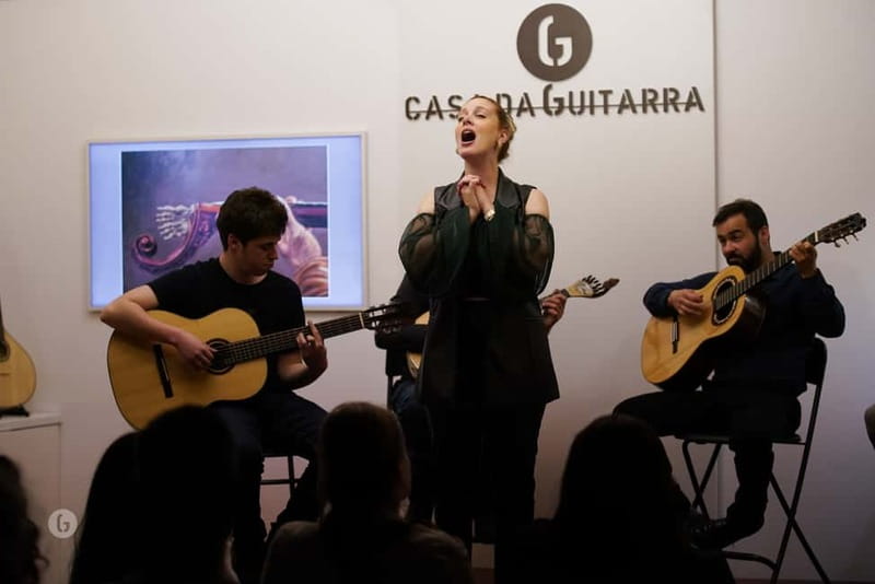 Porto: Fado & Port Wine in Traditional Portuguese Music Shop - Why this small Porto Fado show works so well