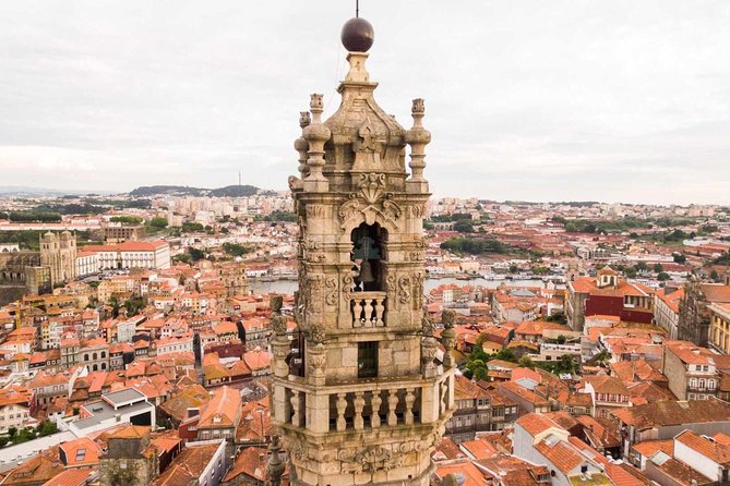 Porto Full Day City Tour Wine Tasting and Six Bridges Cruise - Lunch and the shift to the Douro