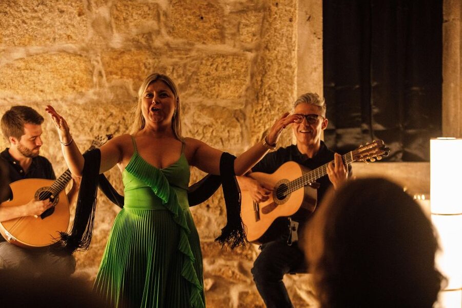 Porto: Live Fado Show with Glass of Port Wine - Should you book the Porto fado show?