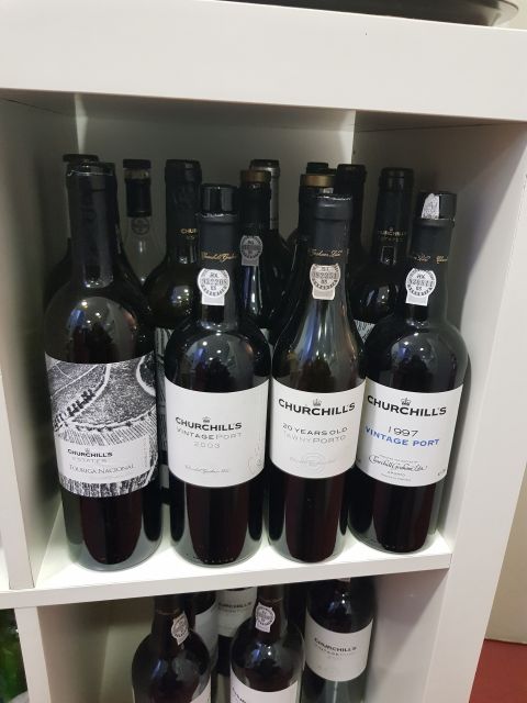 Porto: Port and Douro Wine Walking Tour with 9 Tastings - Who should book this walk?