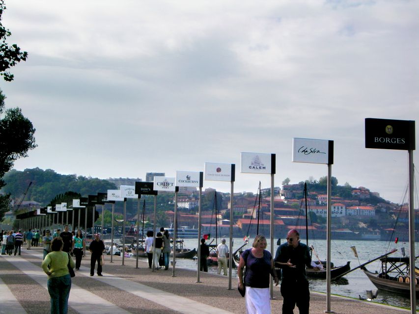 Porto: Port and Douro Wine Walking Tour with 9 Tastings - What the walking is really like