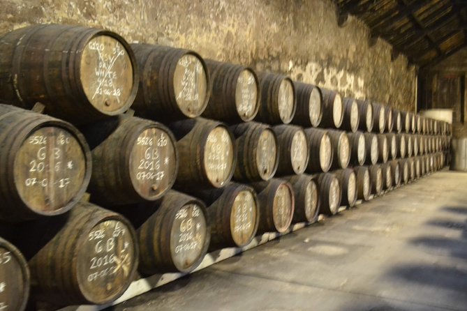 Porto: Port and Douro Wine Walking Tour With 9 Wine Tastings - Fonseca: a different scale and style