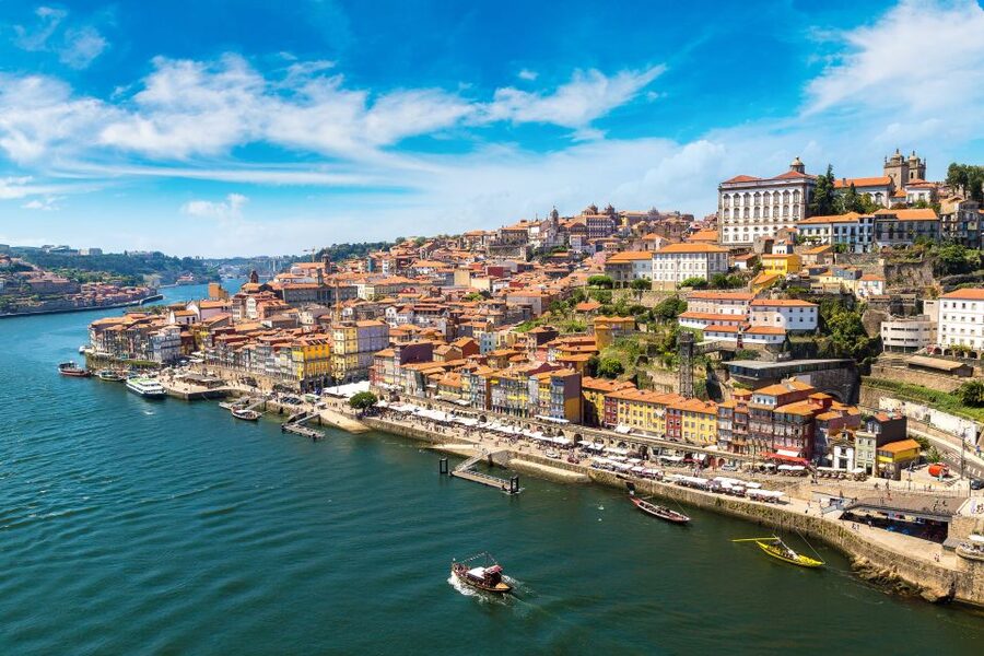 Porto: Tuk-Tuk Tour, Douro River Cruise, and Wine Tasting - Why the tuk-tuk is the strongest part