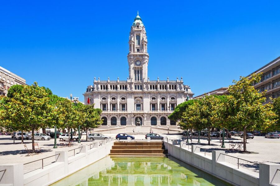 Porto: Tuk-Tuk Tour, Douro River Cruise, and Wine Tasting - Timing, language, and practical limits