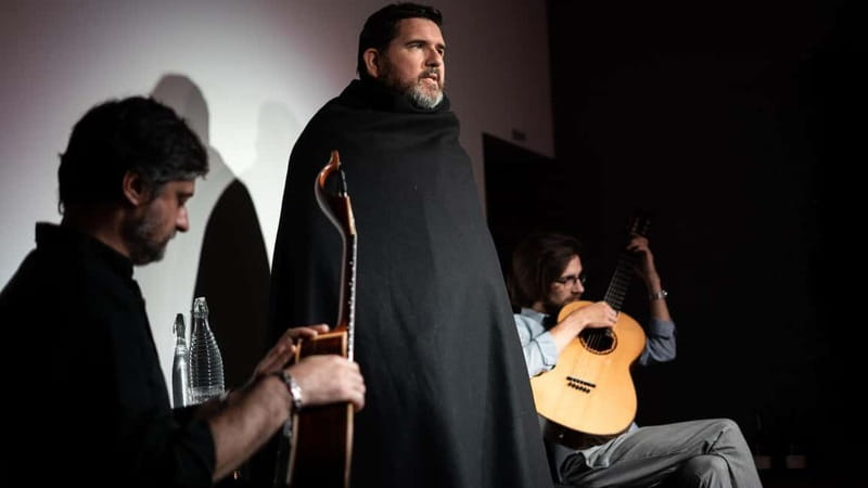 Porto: What is Fado? Commented Live Concert with Port Wine - Why one hour of Fado works so well in Porto