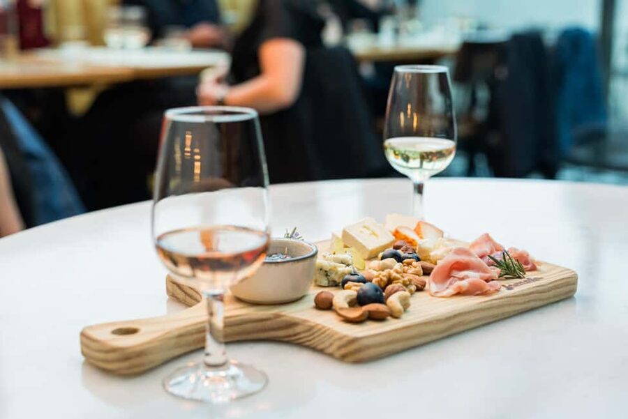 Porto Wine Tasting Experience with Portuguese Tapas Plate - Who should book this experience?