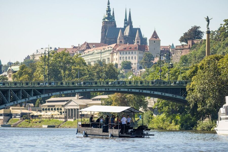 Prague: Private Cycle Boat River Tour with Beer or Prosecco - Pedaling, music, and Prague’s architecture