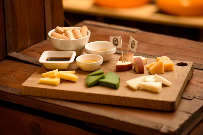 Premium Cheese Tasting with Wine and Beer Pairing - Choosing your two drinks