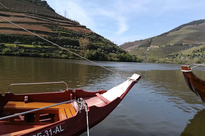Premium Douro Valley Small-Group Tour, Wine Tasting, Lunch & Boat - Casa dos Barros and a proper Portuguese lunch