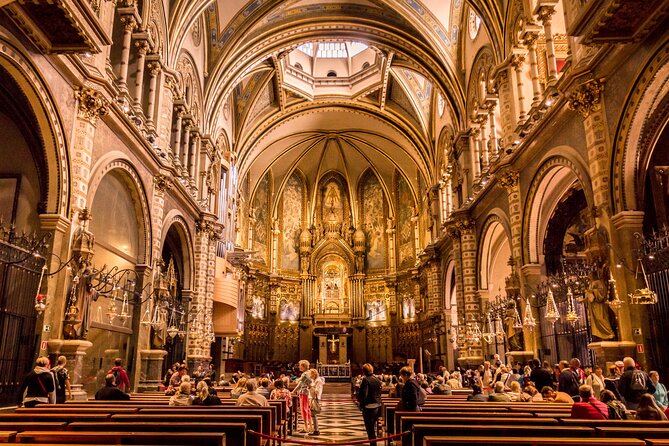 Premium Montserrat & Wine Full Day Tour from Barcelona - Practical details that improve the day