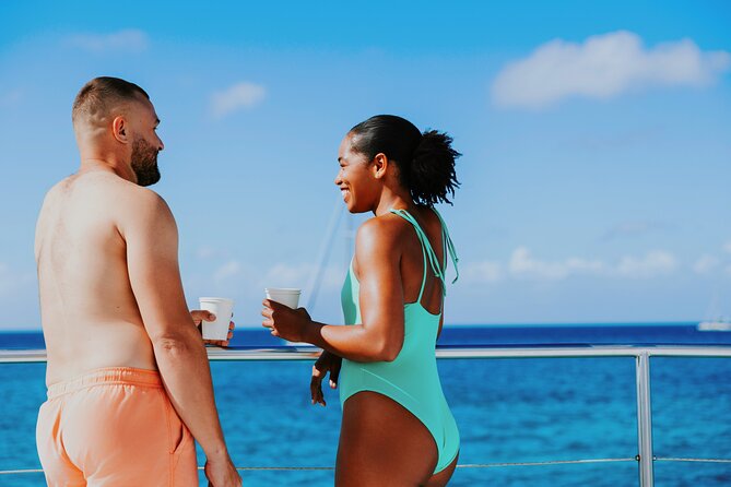 Premium Morning Snorkel Sail with Champagne Brunch - A four-hour start at Pelican Pier