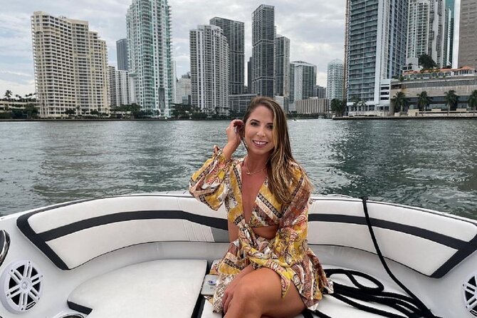 Private Boat Ride in Miami with Experienced Captain and Champagne - Star Island, Fisher Island, and Miami Beach views