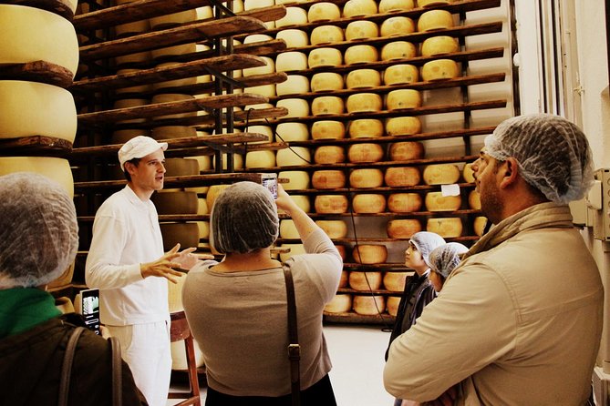 Private Day Tour & Lunch: Parmesan, Wine, and Vinegar Tasting - What the $222.26 price really covers