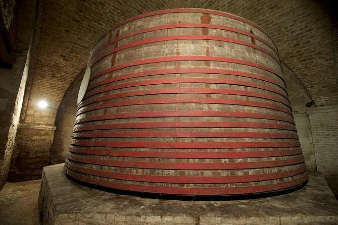 Private Food and Wine Tour in the Cellar with Tastings - Cantina Mazzarosa and its Abruzzo setting