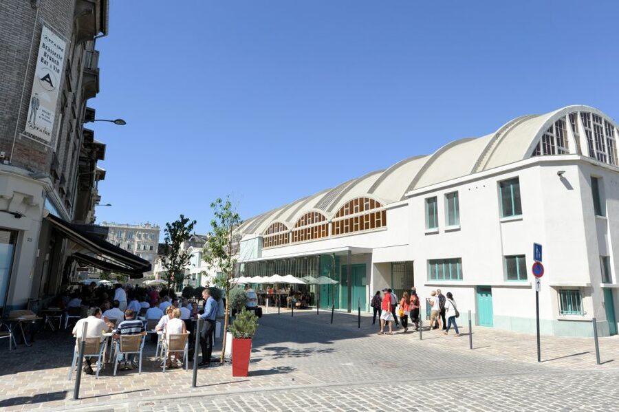 Reims : city-center discovery tour and champagne tasting - Reims through its main squares