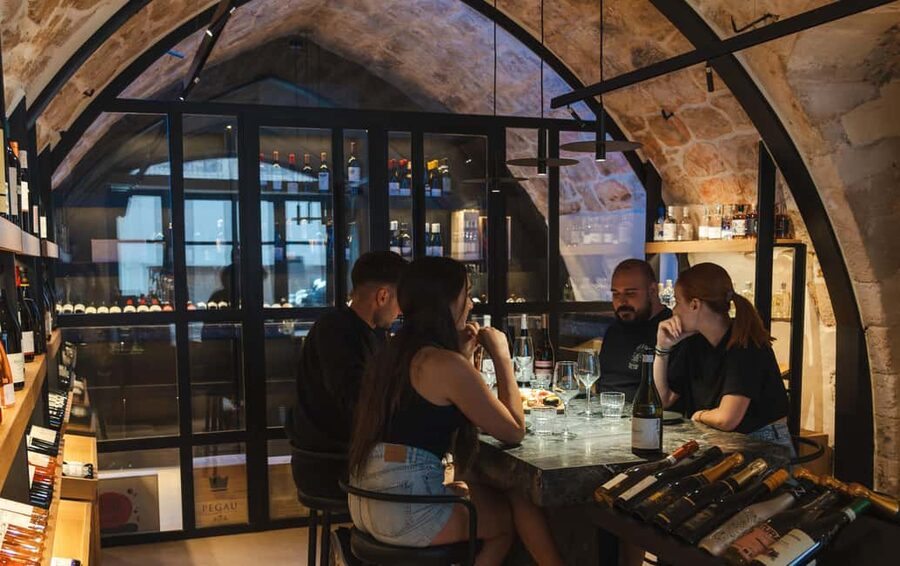 Rethymno: Cretan Wine Tasting Guided Tour with Local Food - Five wines, five ways to read Crete