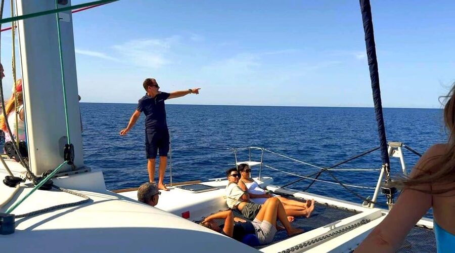 Rethymno: Sunset Catamaran Cruise - Sushi & Open Bar - Who will enjoy this cruise most