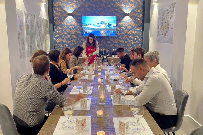 Rioja & Txakoli Wine Tasting in Bilbao with a Local Sommelier - Who will get the most from this tasting