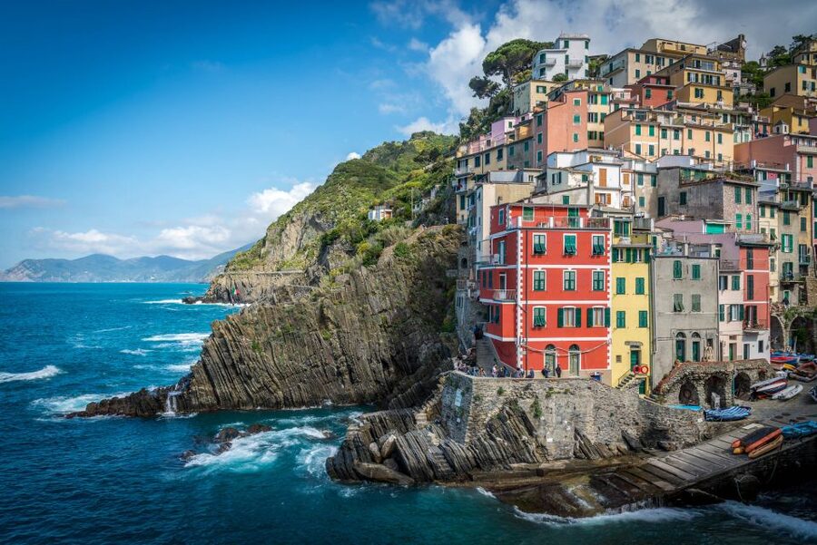 Riomaggiore: Vineyard & Wine Cellar Tour with Wine Tasting - Practical tips for a smoother visit