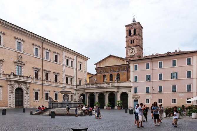 Rome Cooking Class: Make Pasta, Dine & Drink Wine With Local Chef - Two sauces and a proper meal