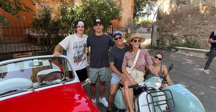 Rome: Evening Fiat 500 and Vespa Prosecco Tour - Janiculum Hill and the lights of Rome