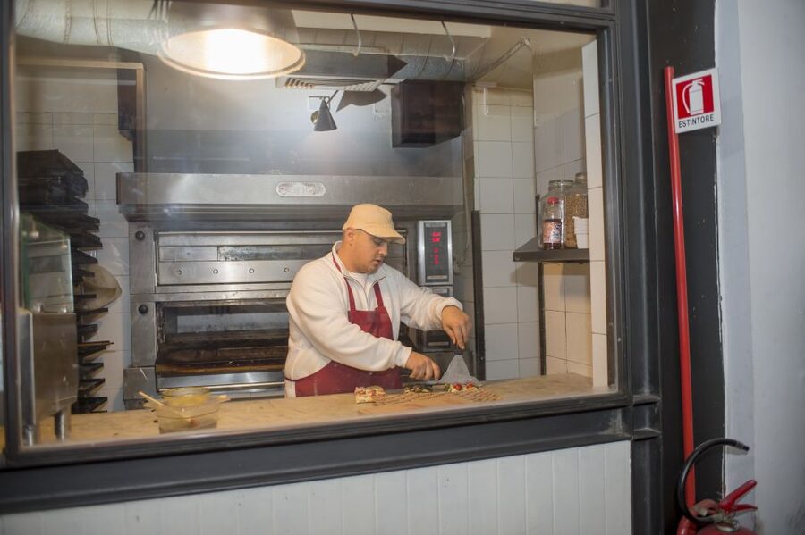 Rome: Food Tour and Wine Tasting in a Traditional Trattoria - Who will enjoy this Rome food tour most