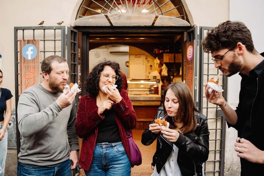 Rome Food Tour: Trastevere Aperitivo, Wine & Pasta Dinner - What the $89 price really covers