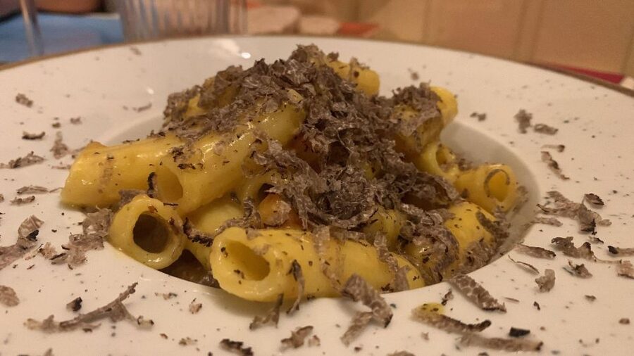 Rome: Gourmet Food Tour with Dinner & Barolo Wine - Il Segreto brings the pasta course