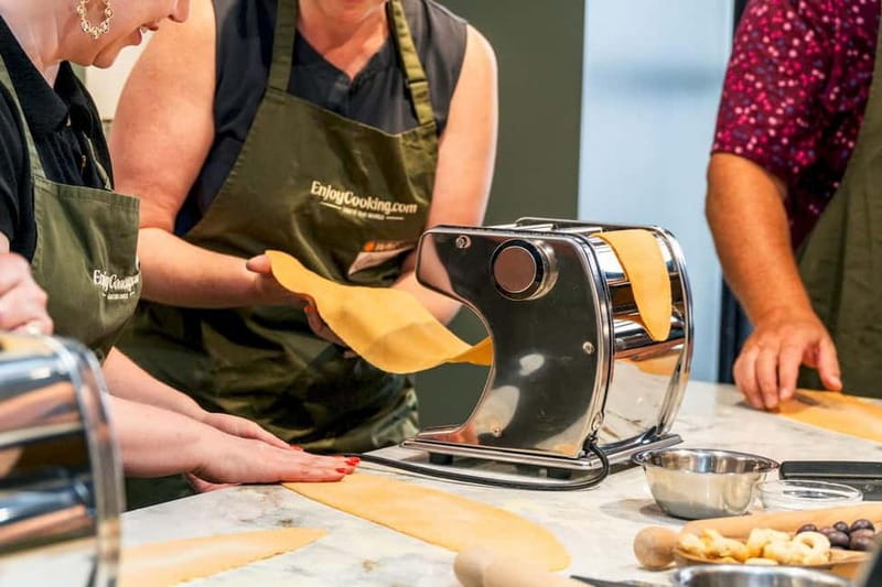 Rome: Hands-On Pasta & Tiramisu Class with Unlimited Wine - Making Ravioli With Seasonal Fillings