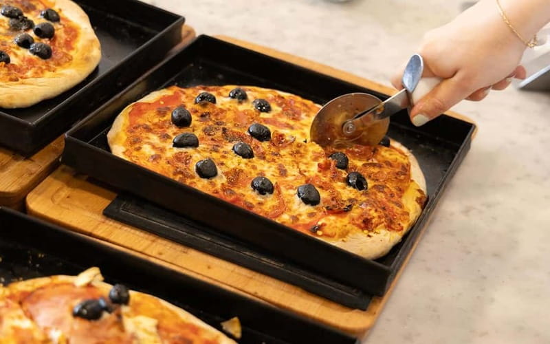 Rome: Pizza and Tiramisù Cooking Class with Glass of Wine - Key Points About This Rome Cooking Class