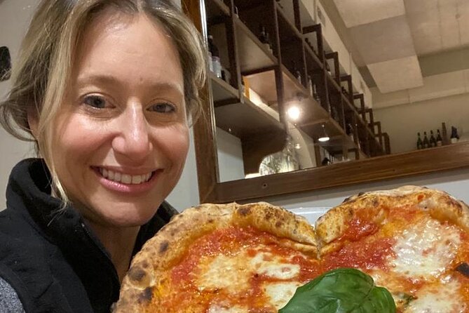 Rome: Pizza & Tiramisu Class with Free Flowing Fine Wine - Wine, conversation, and the social side