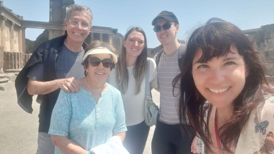 Rome: Pompeii Tour with Wine and Lunch by High Speed Train - Who should book this Pompeii day trip
