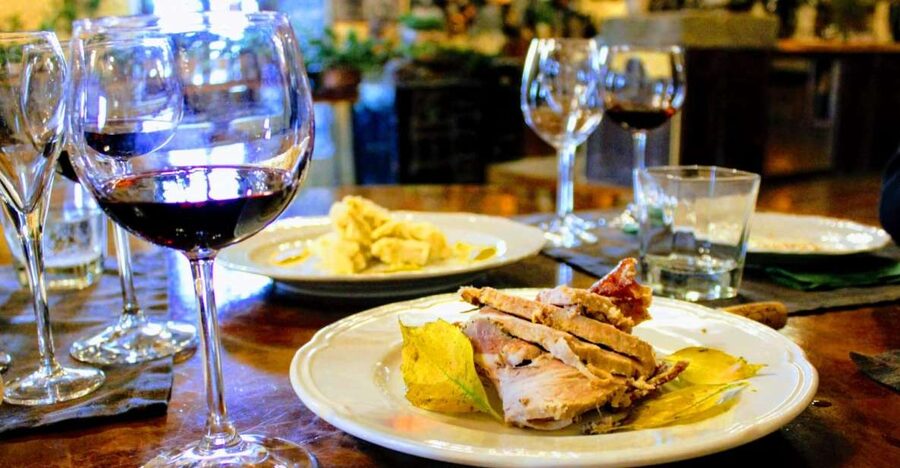 Rome: Private Castelli Romani Wine Tasting Tour - Leaving Rome for the Castelli Romani hills