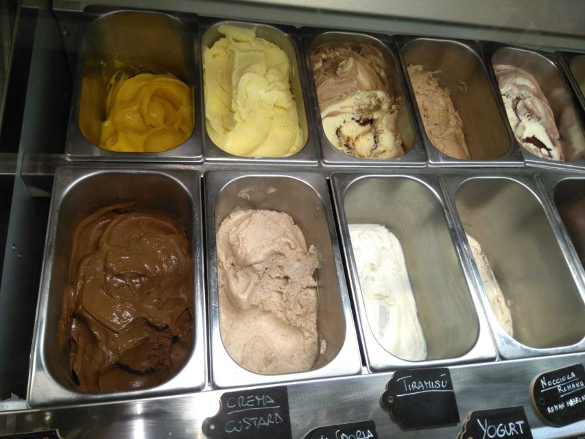 Rome: Trastevere Guided Food and Wine Tour with 20+ Tastings - Guide style and group atmosphere