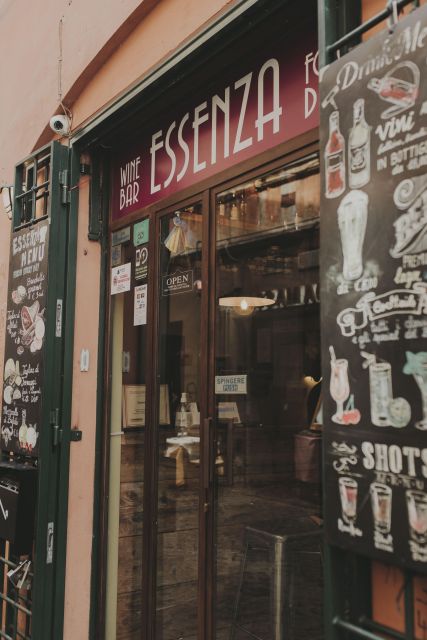 Rome: Trastevere Wine Tasting with Food Pairing and Gelato - The food pairing, from mozzarella to aged balsamic