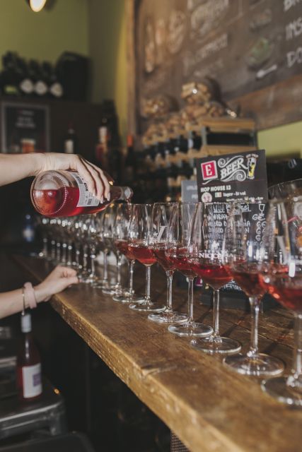 Rome: Trastevere Wine Tasting with Food Pairing and Gelato - Starting at a Trastevere wine bar