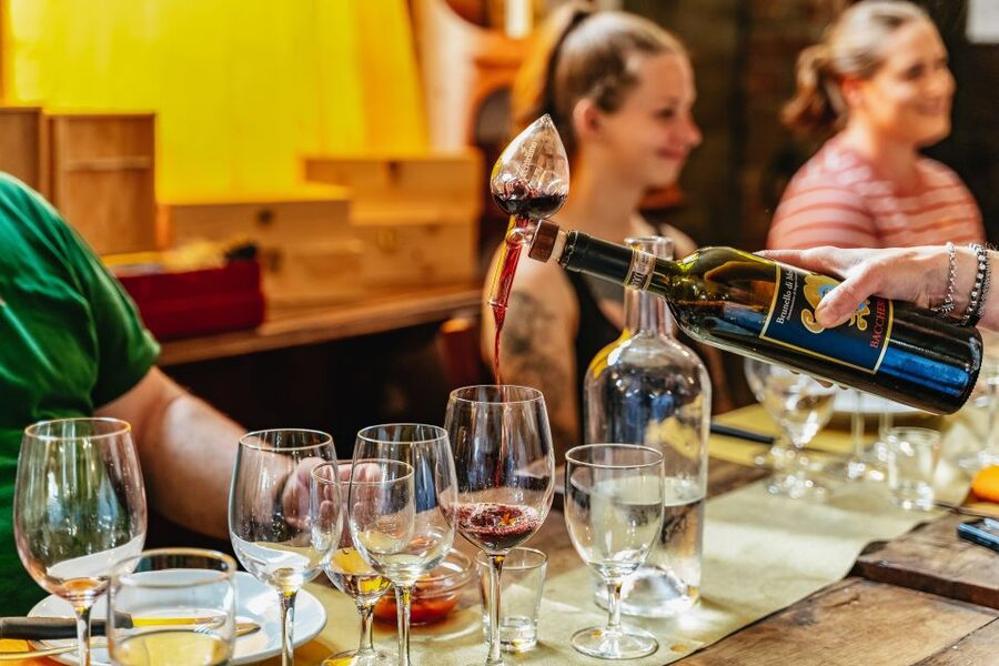 Rome: Tuscany & Montepulciano Day Trip with Lunch & Wines - The return to Rome
