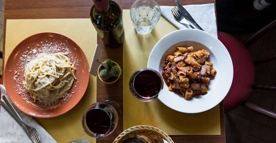 Rome: Twilight Trastevere Food Tour with Wine Tasting - Why Trastevere works so well for a food tour