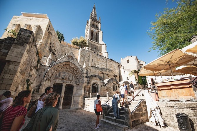 Saint-Emilion Electric Bike Day Tour with Wine Tastings & Lunch - Guides make a real difference